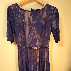 AUW Elegant Blue Lace Dress Size 6
